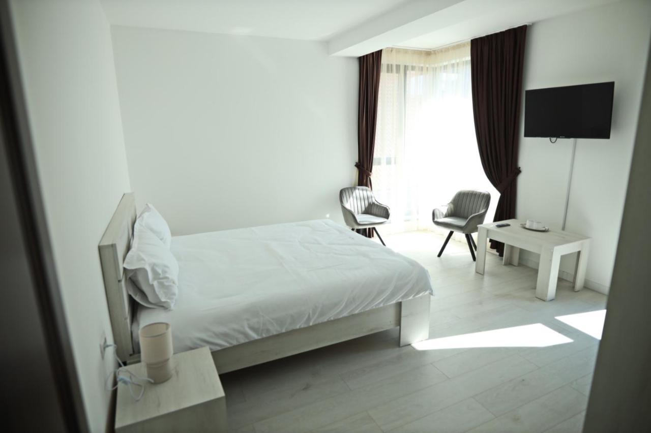 Appartamento Casa Vys Piteşti Esterno foto