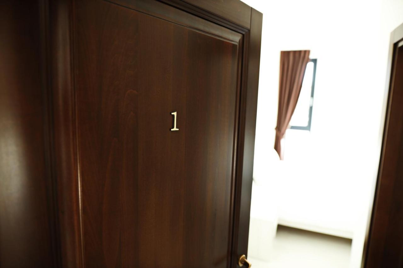 Appartamento Casa Vys Piteşti Esterno foto