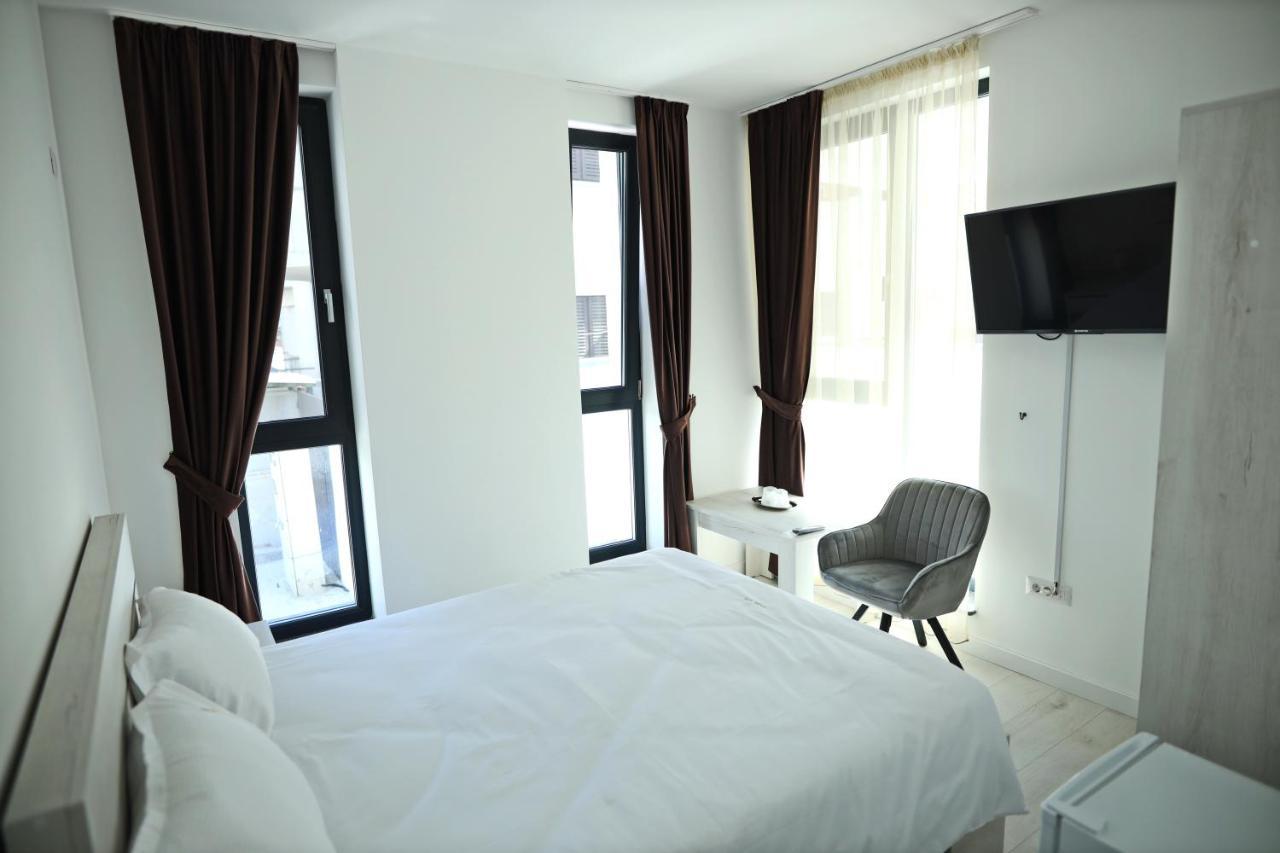 Appartamento Casa Vys Piteşti Esterno foto