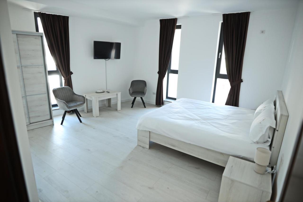 Appartamento Casa Vys Piteşti Esterno foto