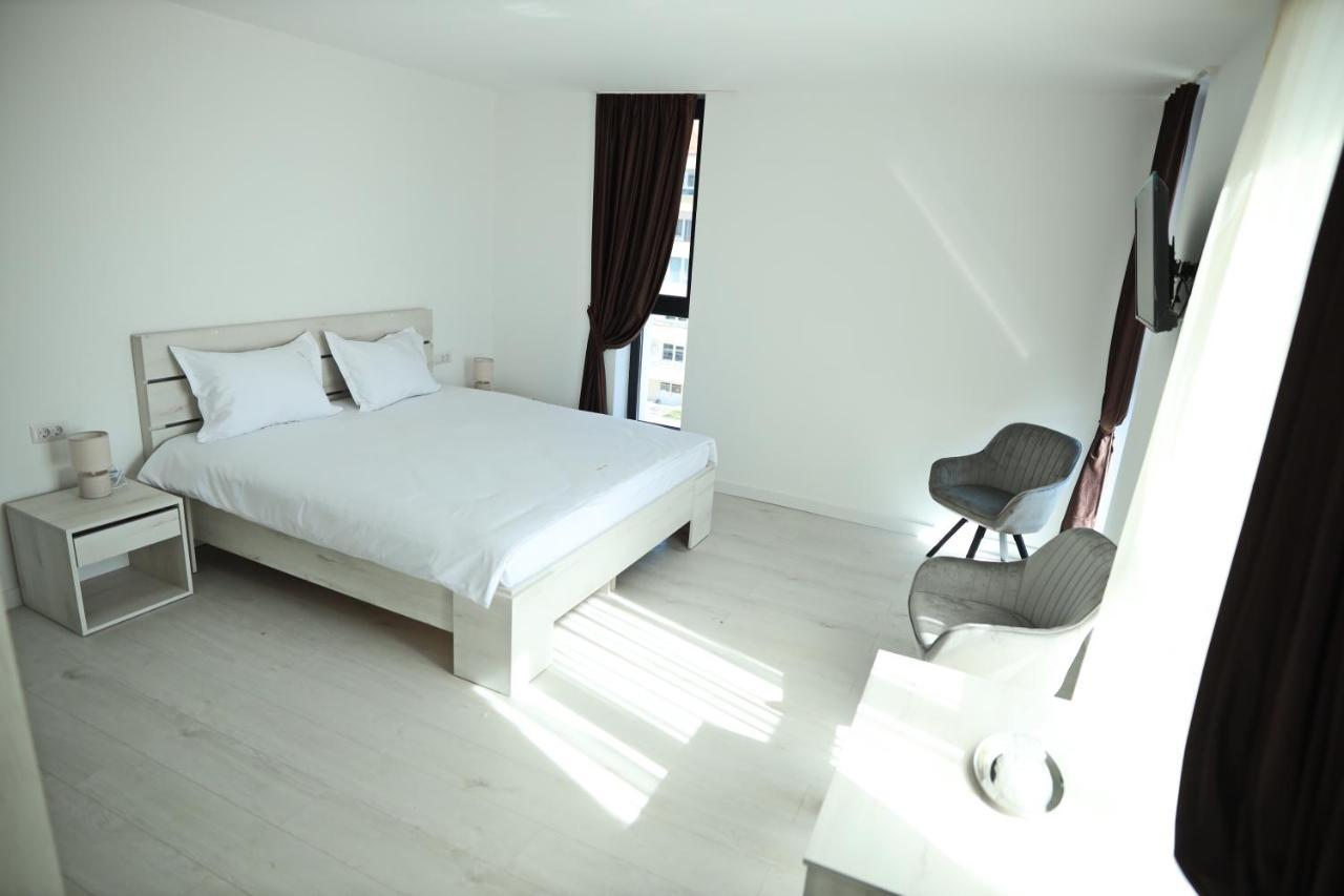 Appartamento Casa Vys Piteşti Esterno foto