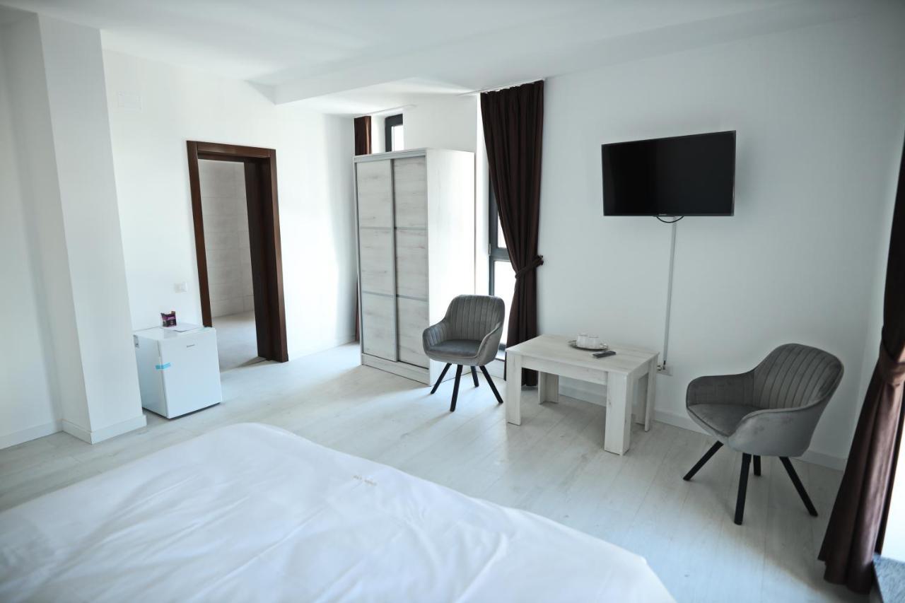 Appartamento Casa Vys Piteşti Esterno foto