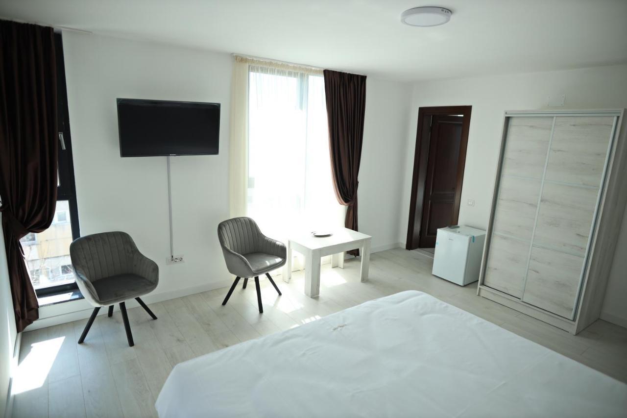 Appartamento Casa Vys Piteşti Esterno foto