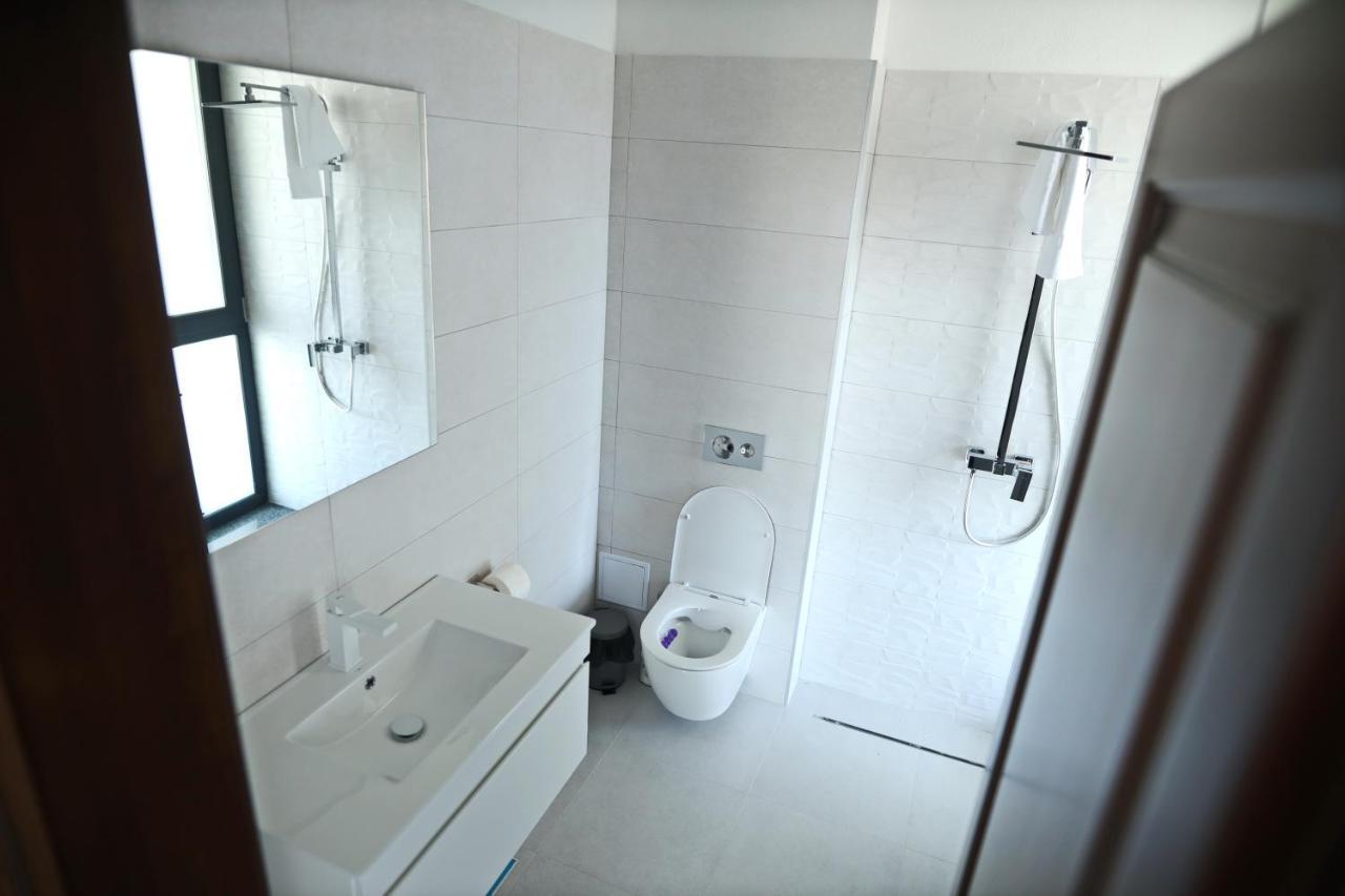 Appartamento Casa Vys Piteşti Esterno foto
